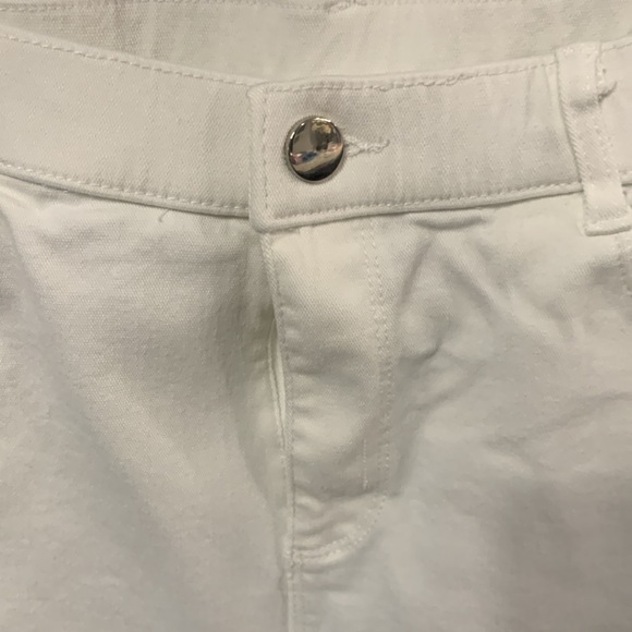 Classic White Stretch Denim Original Crop Capri Pant Women's Size 2 - Picture 2 of 9